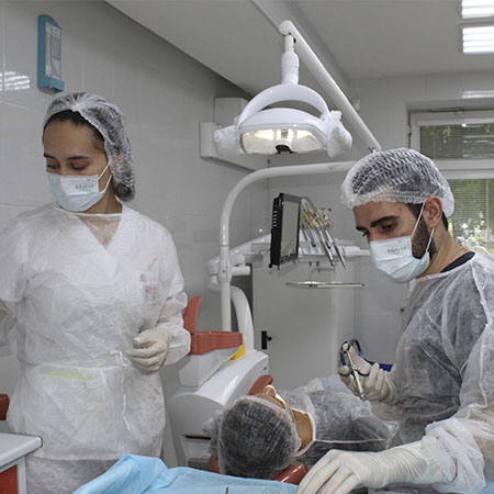 10 самых актуальных вопросов об имплантации зубов