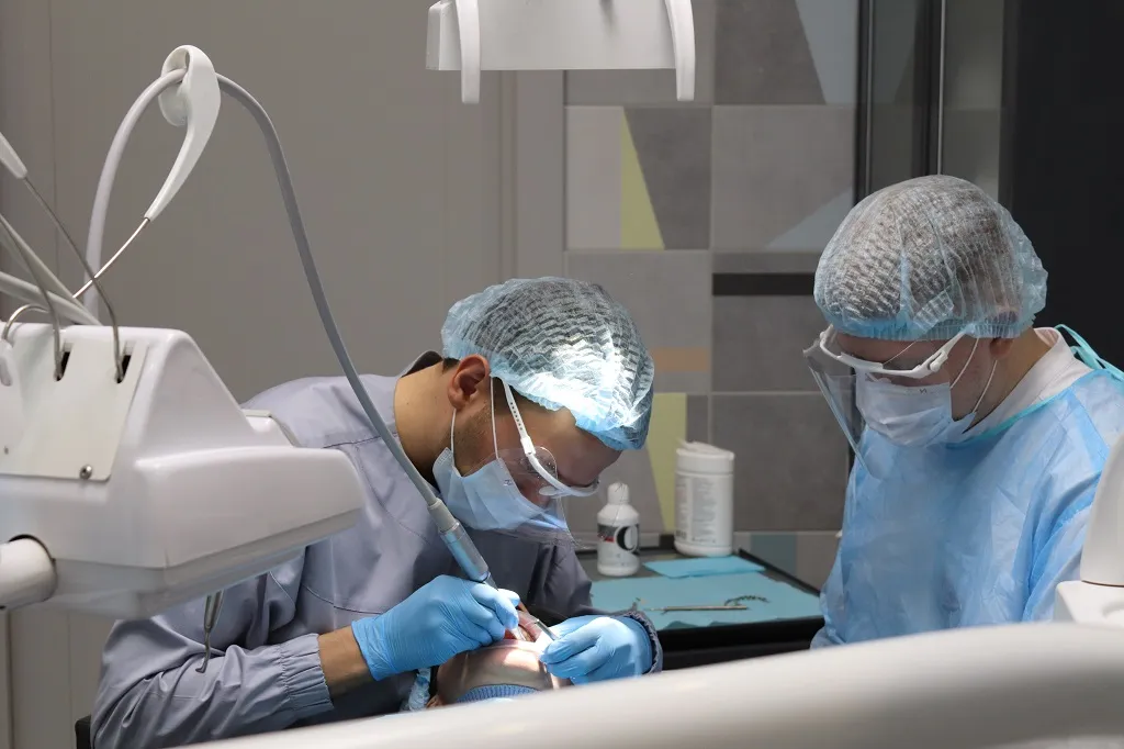 Неровные зубы и неправильный прикус