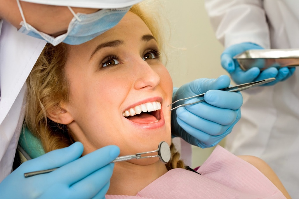 стоматологические услуги