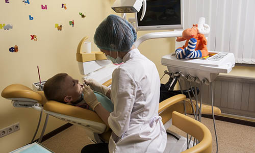 лечение зубов детям под анестезией